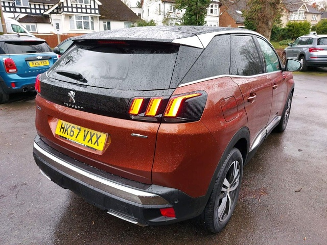 Peugeot-3008-HK67VXX-12