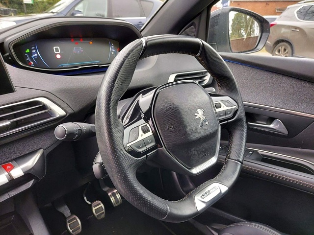 Peugeot-3008-HK67VXX-26