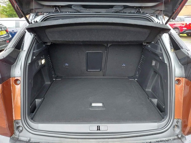 Peugeot-3008-HK67VXX-7